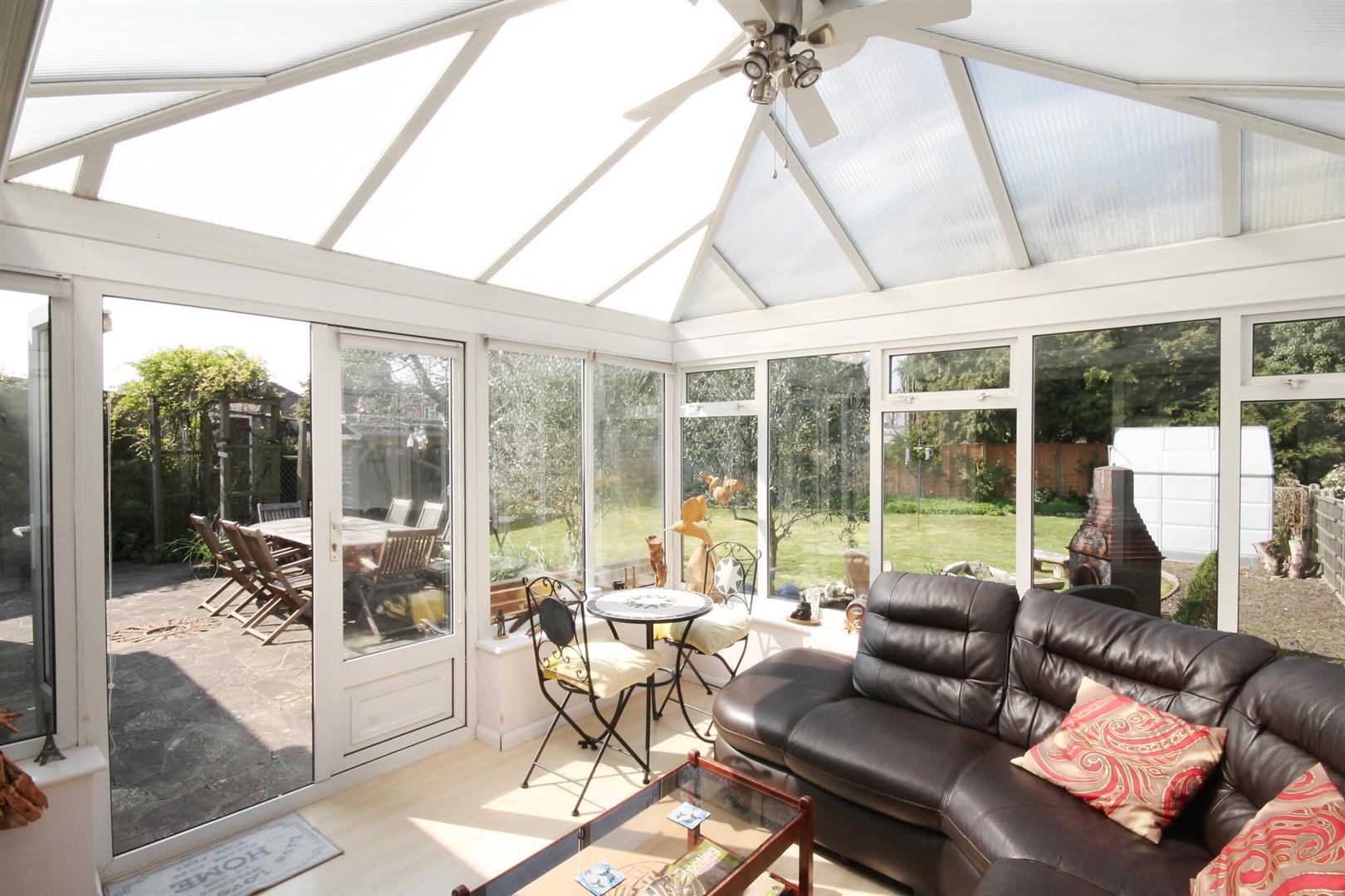 HEATED CONSERVATORY